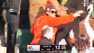 Myles Garrett Breaks NFL Single-Season Sack Record! ?? | Historic 23rd Sack