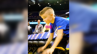 Young Fan SHOCKS Steph Curry @NBA @Noah Cutler #nba #basketball #e...