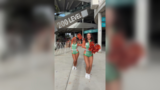 WE LOVE MIAMIII AND @Pitbull LETS GET THIS NATTY #cfpnationalchampion...