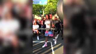 Ja Morant look short asf #jamorant#nba#basketball