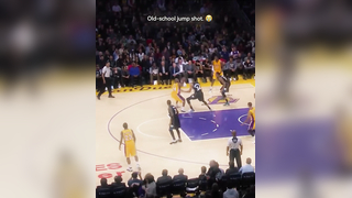 The moves back then were just insanely smooth. #nba #kobebryant #ba...