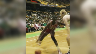 The moves back then were just insanely smooth. #nba #kobebryant #ba...