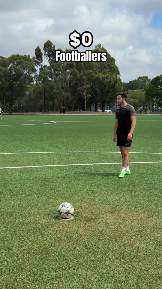 The Difference #football #soccer #tomharrisfootball