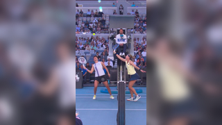Tennis almost becomes a contact sport #AusOpen #Swiatek #Bouzkova @...