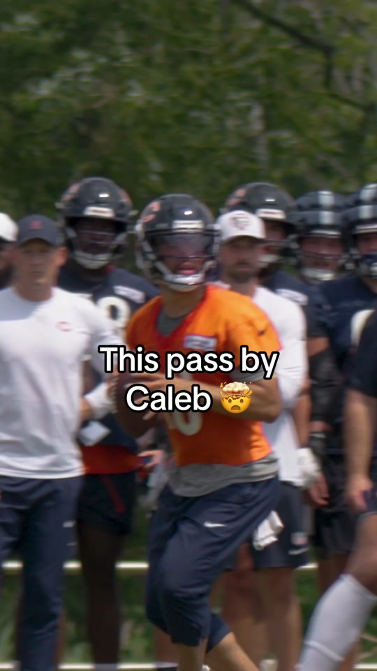 That was nasty, Caleb 🫣 #calebwilliams #trainingcamp #highlight