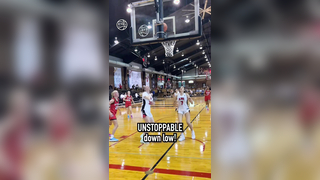 Toby Fournier is MORE than just a dunker! @nikeeyb #strictlybball