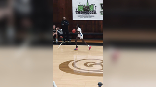 Agot Makeer just outscored IMG in the first half Makeer had 29 poi...
