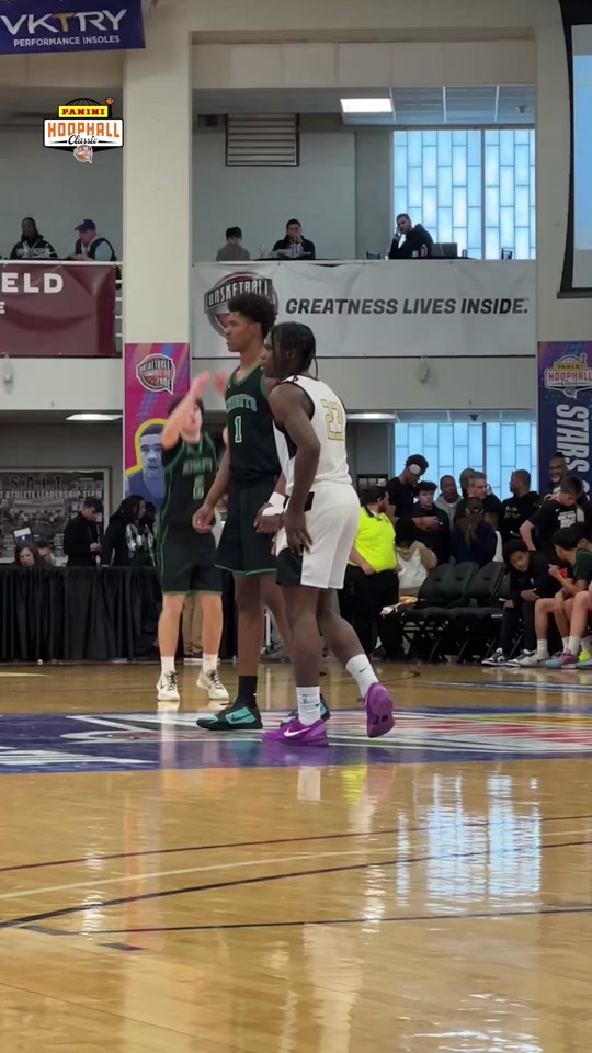 Jordan Smith is a tremendously unique player @Hoophall Classic #str...