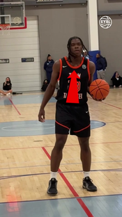 Jordan Smith’s elite two-way game was on FULL display in EYBL Session...