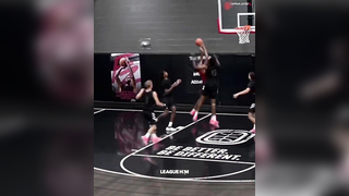 Cameron Williams is a baby kd #Cameronwilliams #adidas #highschoolbas...