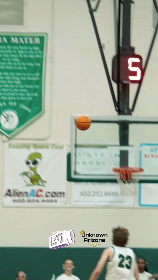 Cameron Williams caught a body‍ #viral #basketball #fyp #athlete ...