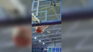 Caleb Holt is a PURE BUCKET GETTER for Proflic Prep ? #basketball #...