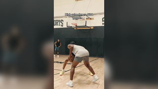Bruce branch III holding his own | VIDEO CREDS: @chrisjohnsonhoops ...
