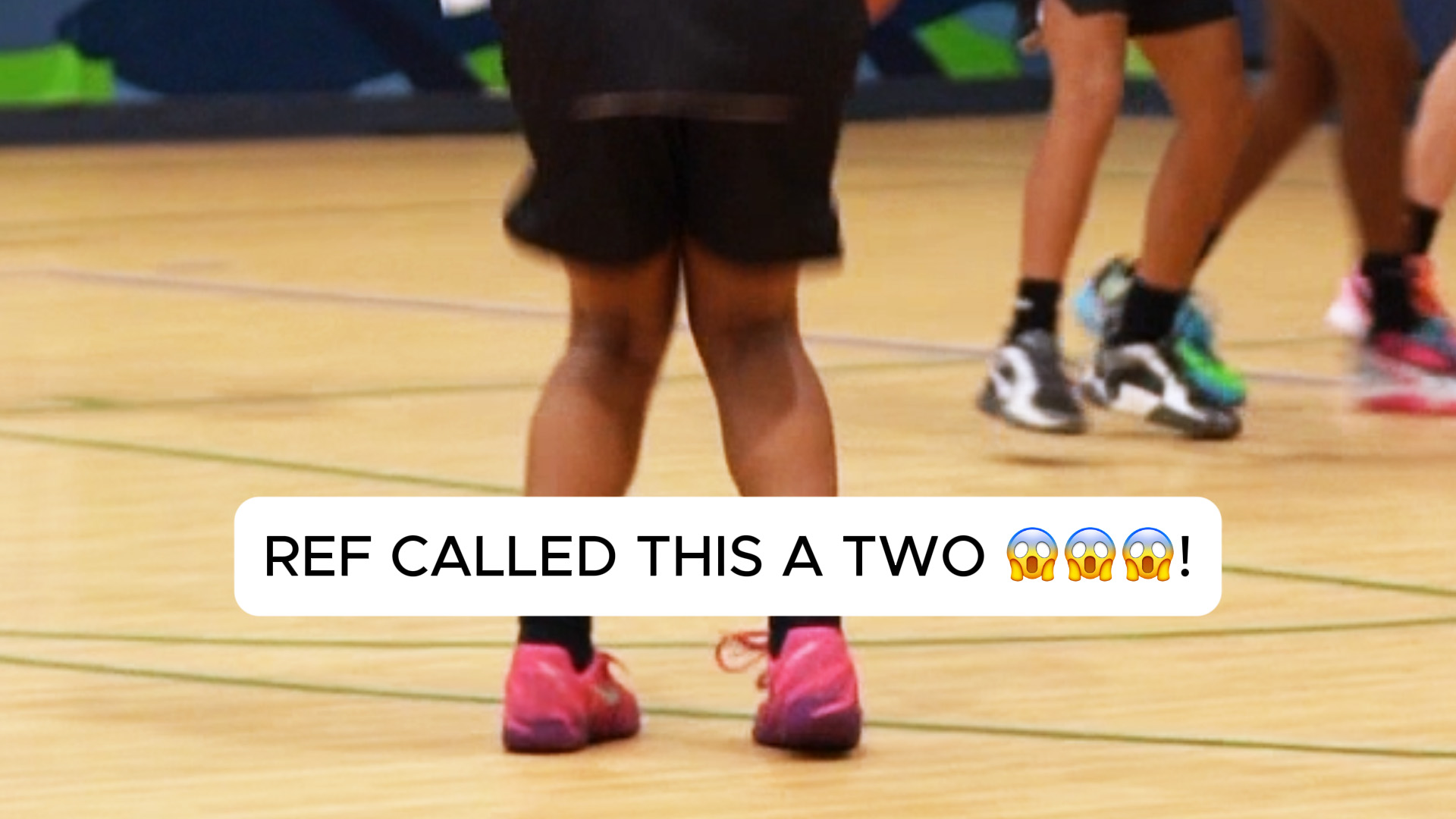 Come'on Ref! can't believe they called this a TWO! 😱😱😱